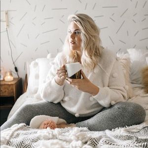 Aerie boucle pom-tastic Sweater